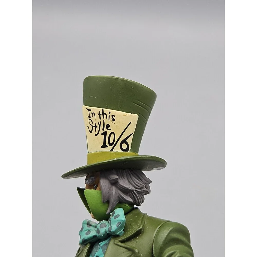 DC Direct - Batman: The Long Halloween Series 1 - Mad Hatter Figure